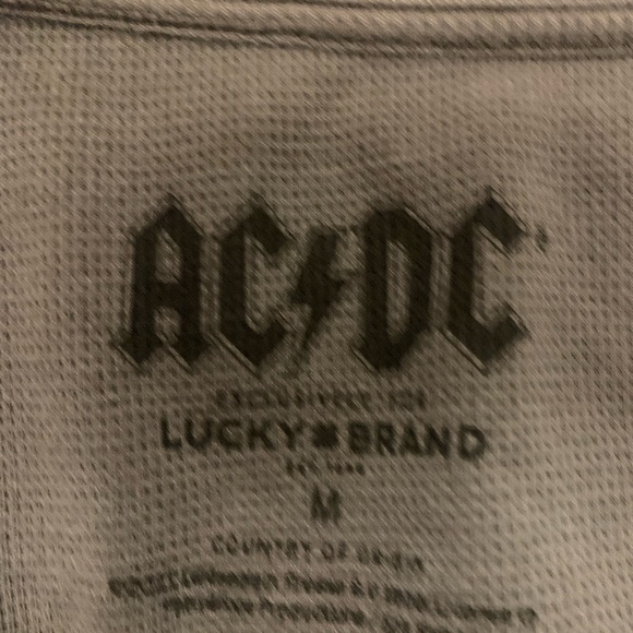 ac/dc long sleeve - Picture 3 of 3
